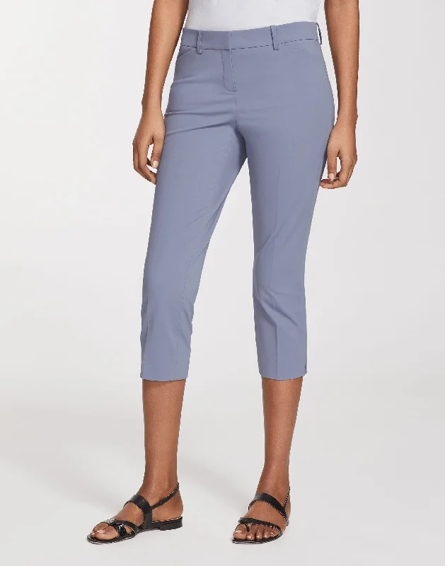 Fundamental Bi-Stretch Manhattan Skinny Capri